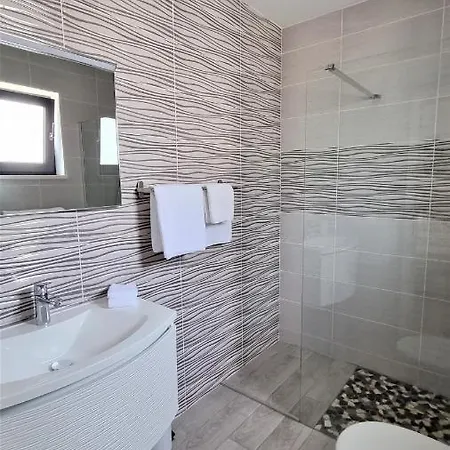 Karukera - Private Pool - Sea View *
